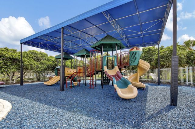 1294 NW 168th Avenue, Pembroke Pines, FL 33028