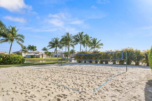 1294 NW 168th Avenue, Pembroke Pines, FL 33028