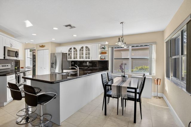 1294 NW 168th Avenue, Pembroke Pines, FL 33028