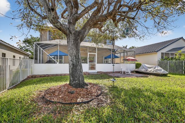 1294 NW 168th Avenue, Pembroke Pines, FL 33028