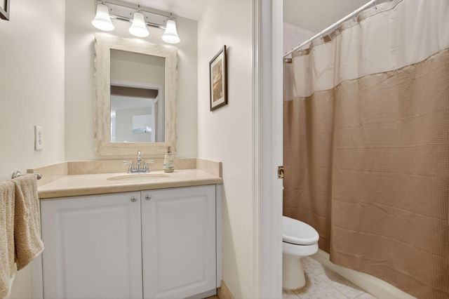 1294 NW 168th Avenue, Pembroke Pines, FL 33028