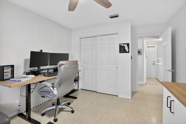 1294 NW 168th Avenue, Pembroke Pines, FL 33028