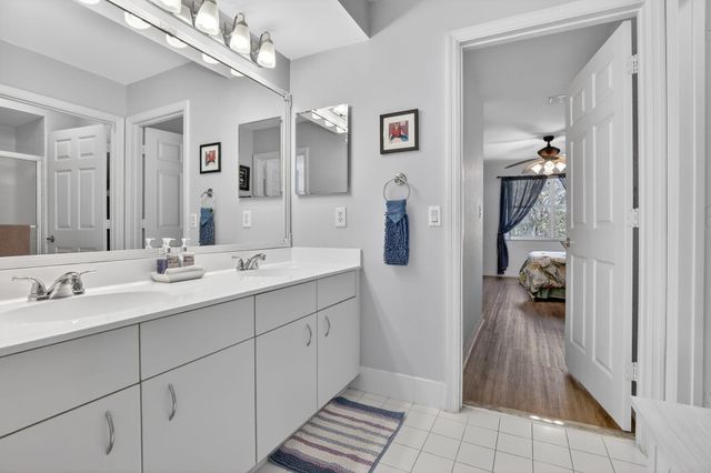 1294 NW 168th Avenue, Pembroke Pines, FL 33028