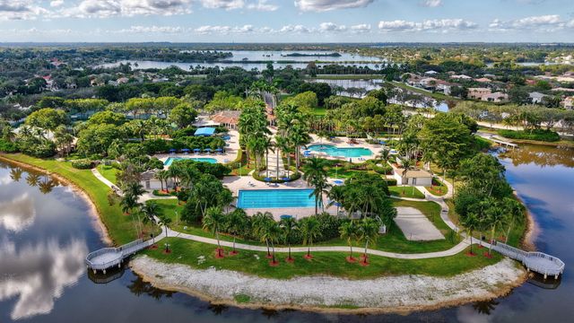 1294 NW 168th Avenue, Pembroke Pines, FL 33028