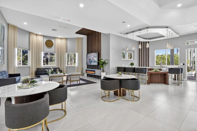 1294 NW 168th Avenue, Pembroke Pines, FL 33028