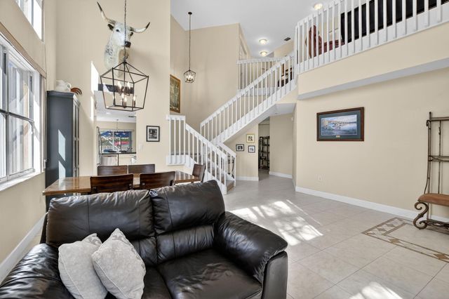 1294 NW 168th Avenue, Pembroke Pines, FL 33028