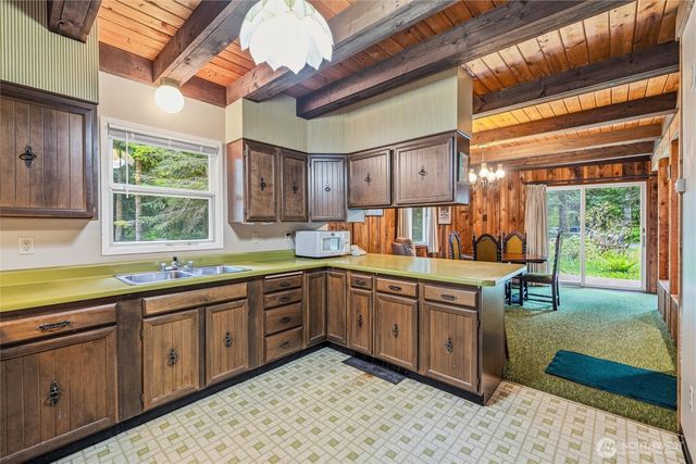 6924 Baker Circle, Deming, WA 98244