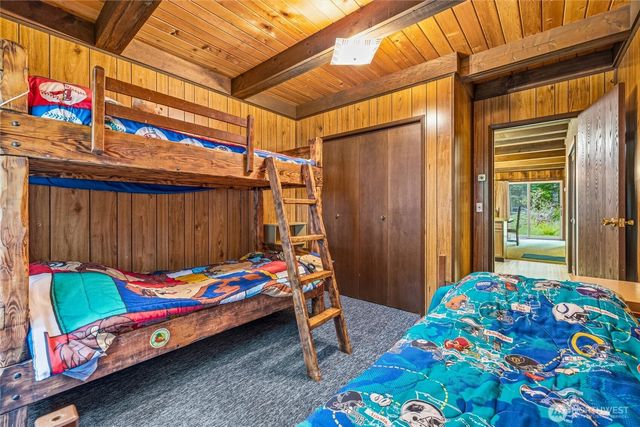 6924 Baker Circle, Deming, WA 98244