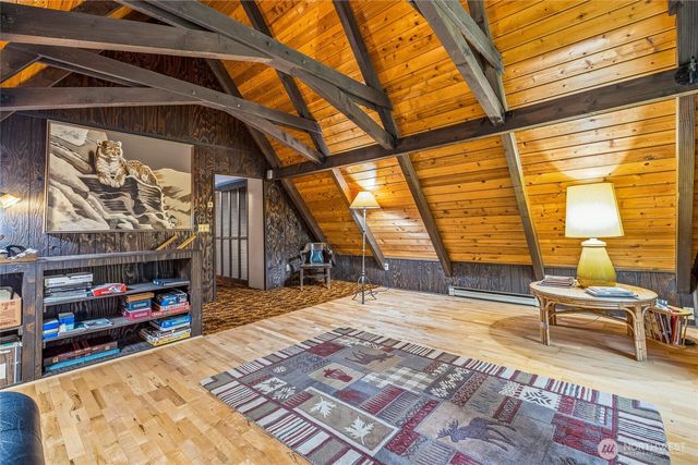 6924 Baker Circle, Deming, WA 98244