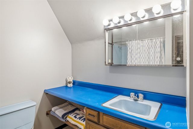 6924 Baker Circle, Deming, WA 98244