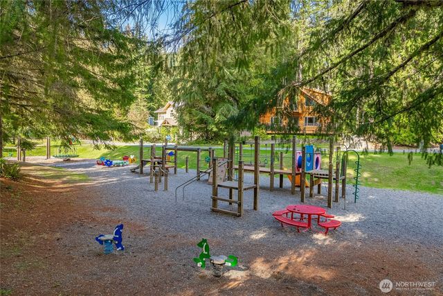 6924 Baker Circle, Deming, WA 98244