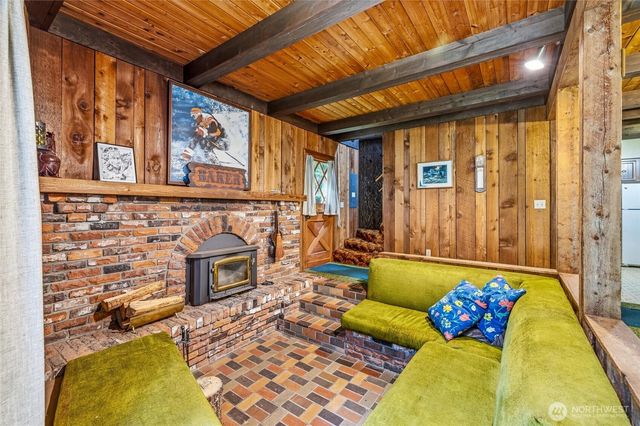 6924 Baker Circle, Deming, WA 98244