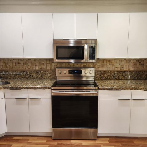 11281 Reveille Rd 11281, Cooper City, FL 33026