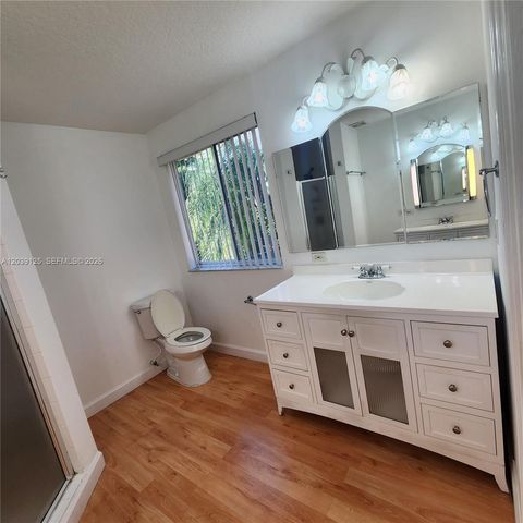 11281 Reveille Rd 11281, Cooper City, FL 33026