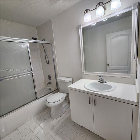 11281 Reveille Rd 11281, Cooper City, FL 33026