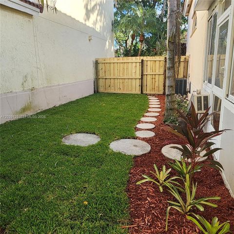 11281 Reveille Rd 11281, Cooper City, FL 33026
