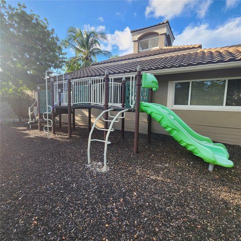 11281 Reveille Rd 11281, Cooper City, FL 33026