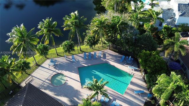 11281 Reveille Rd 11281, Cooper City, FL 33026