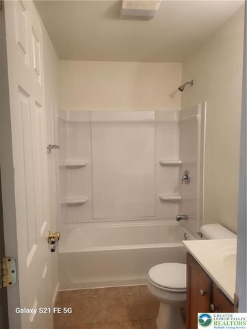 1013 Devonshire Road, Allentown City, PA 18103