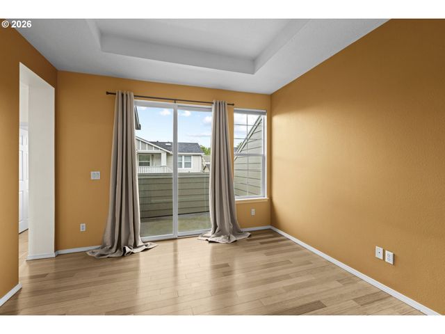 6443 Ne BRIGHTON St, Hillsboro, OR 97124