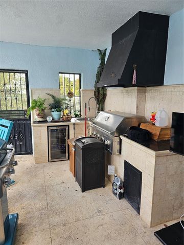9838 SW 94th Terrace, Miami, FL 33176