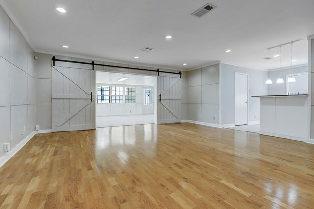 5419 Dumfries Drive, Houston, TX 77096