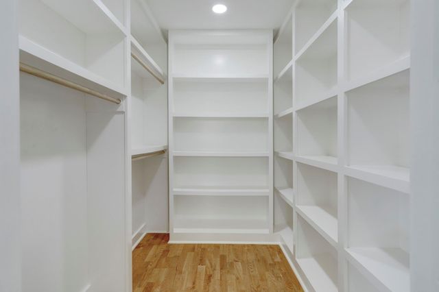 5419 Dumfries Drive, Houston, TX 77096