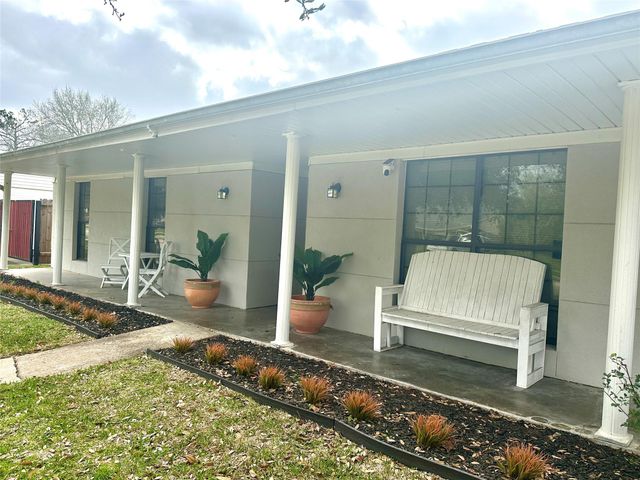 5419 Dumfries Drive, Houston, TX 77096