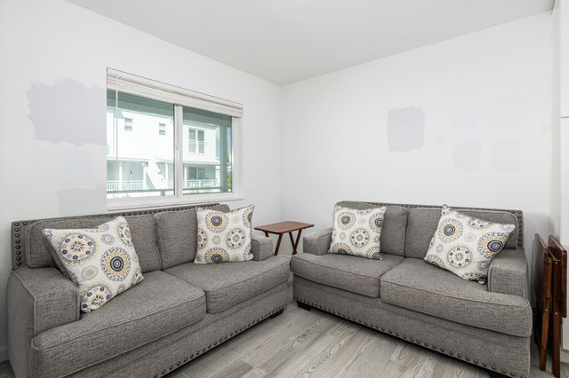 10877 Overseas Hwy Apt 43, Marathon, FL 33050