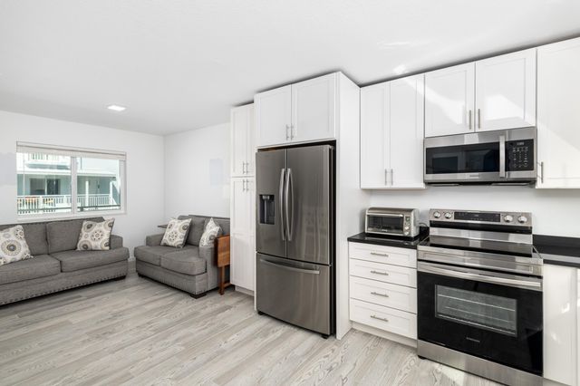 10877 Overseas Hwy Apt 43, Marathon, FL 33050