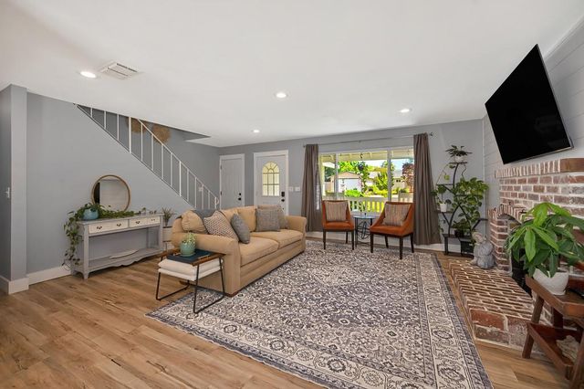 9088 Pecor Way, Orangevale, CA 95662