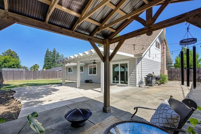 9088 Pecor Way, Orangevale, CA 95662