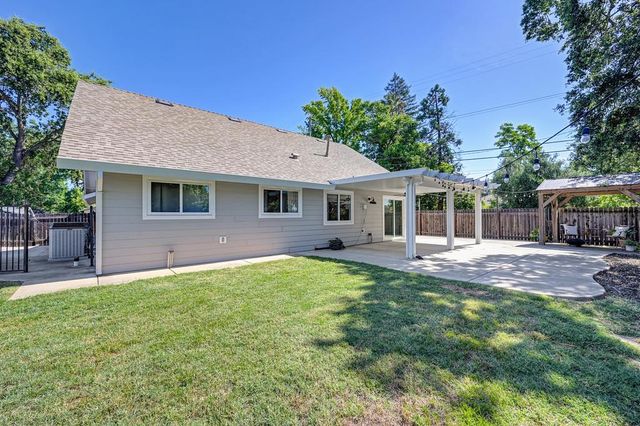 9088 Pecor Way, Orangevale, CA 95662