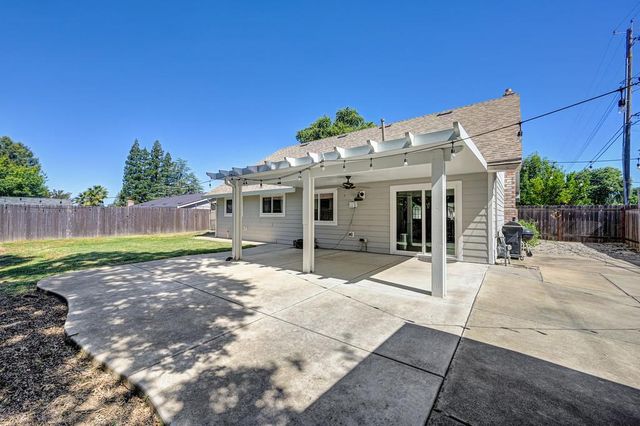 9088 Pecor Way, Orangevale, CA 95662