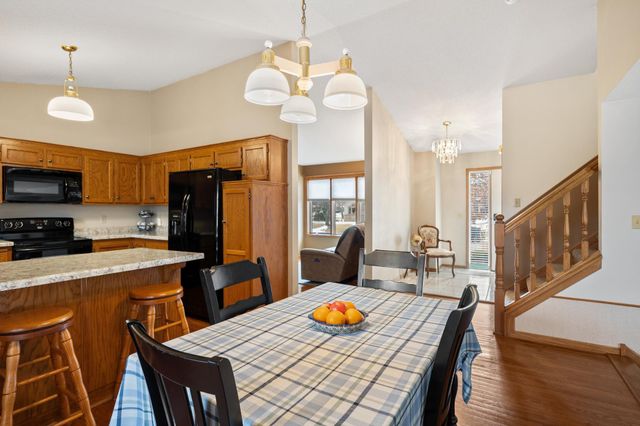 553 Hawthorn Road, Circle Pines, MN 55014