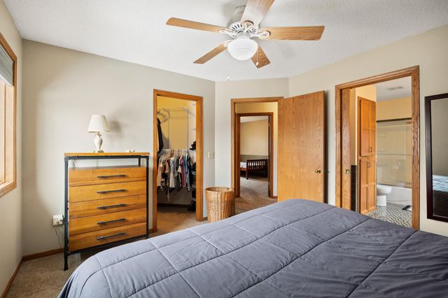 553 Hawthorn Road, Circle Pines, MN 55014