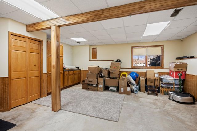 553 Hawthorn Road, Circle Pines, MN 55014