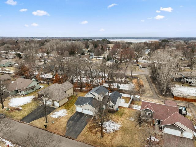 553 Hawthorn Road, Circle Pines, MN 55014