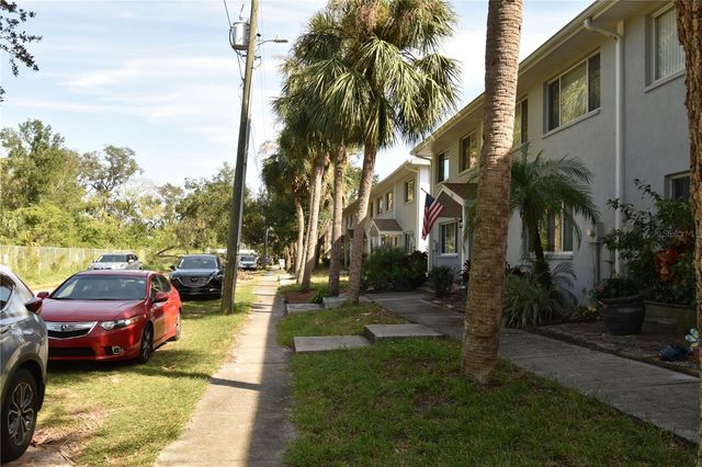 8334 CIVIC ROAD 3, Tampa, FL 33615