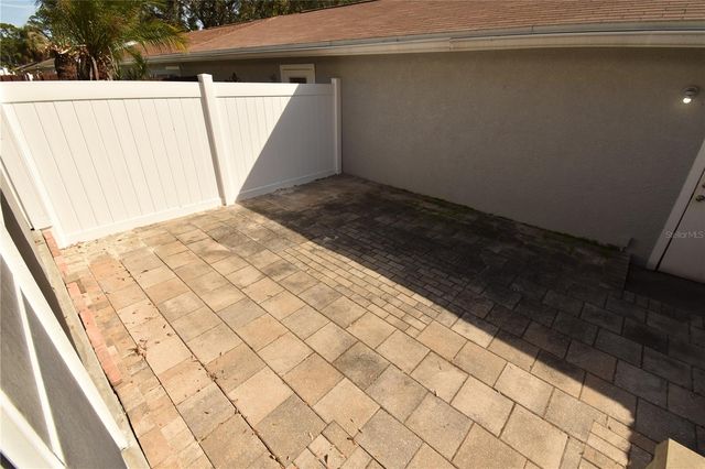 8334 CIVIC ROAD 3, Tampa, FL 33615