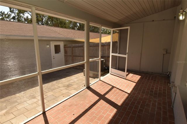 8334 CIVIC ROAD 3, Tampa, FL 33615