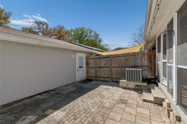 8334 CIVIC ROAD 3, Tampa, FL 33615