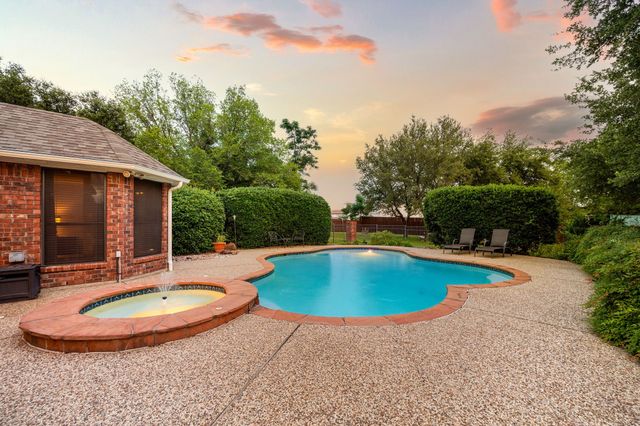 1916 Pearson Crossing, Keller, TX 76248