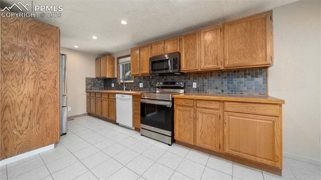 2120 Sarsi Drive, Colorado Springs, CO 80915