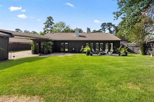 27210 Paula Lane, Conroe, TX 77385