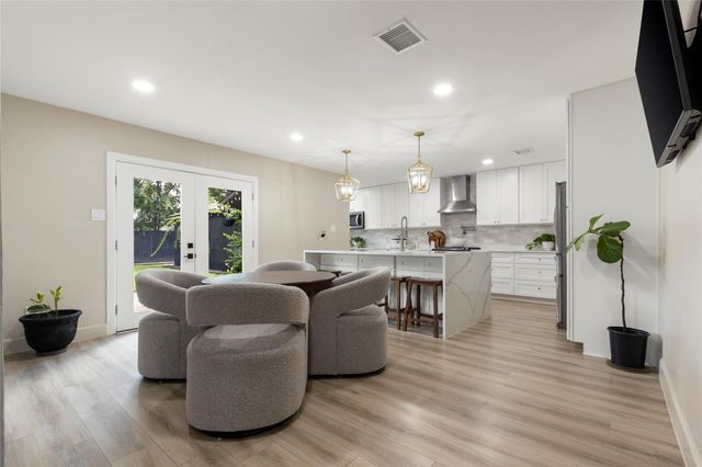 27210 Paula Lane, Conroe, TX 77385