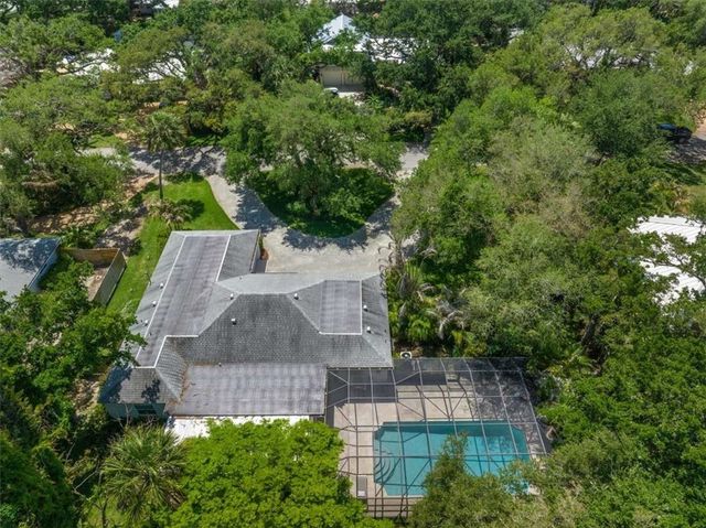 405 Eugenia Road, Vero Beach, FL 32963