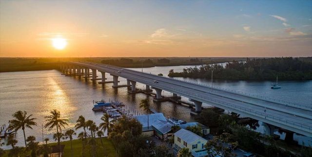 405 Eugenia Road, Vero Beach, FL 32963