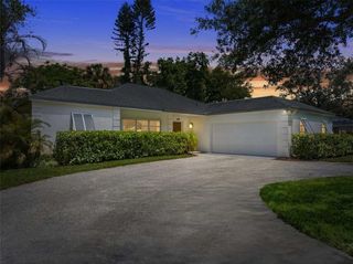 405 Eugenia Road, Vero Beach, FL 32963