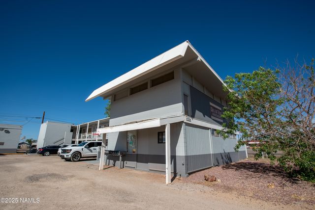 1221 E 3rd Street, Winslow, AZ 86047